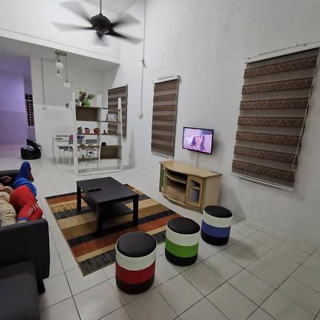 As'Cattleya Homestay 세팡 외부 사진