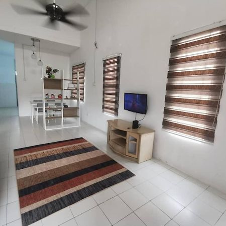 As'Cattleya Homestay 세팡 외부 사진
